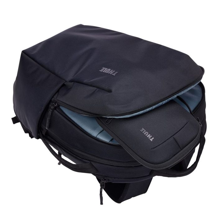 Thule Subterra 2 PowerShuttle Medium juodas dėklas
