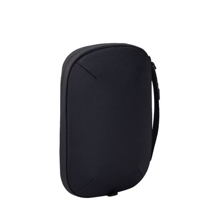 Thule Subterra 2 PowerShuttle Medium juodas dėklas
