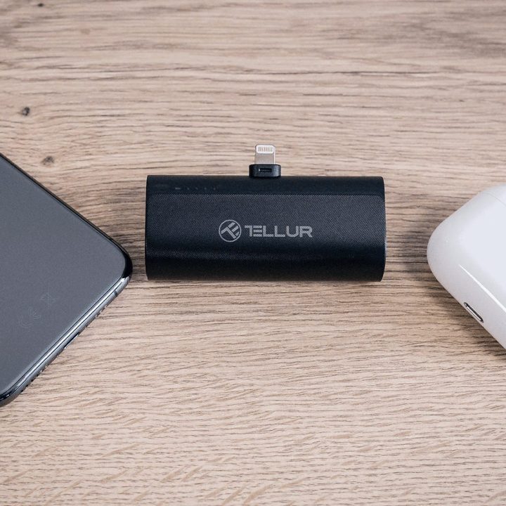 Tellur PD203 5000 mAh išorinė baterija, juoda