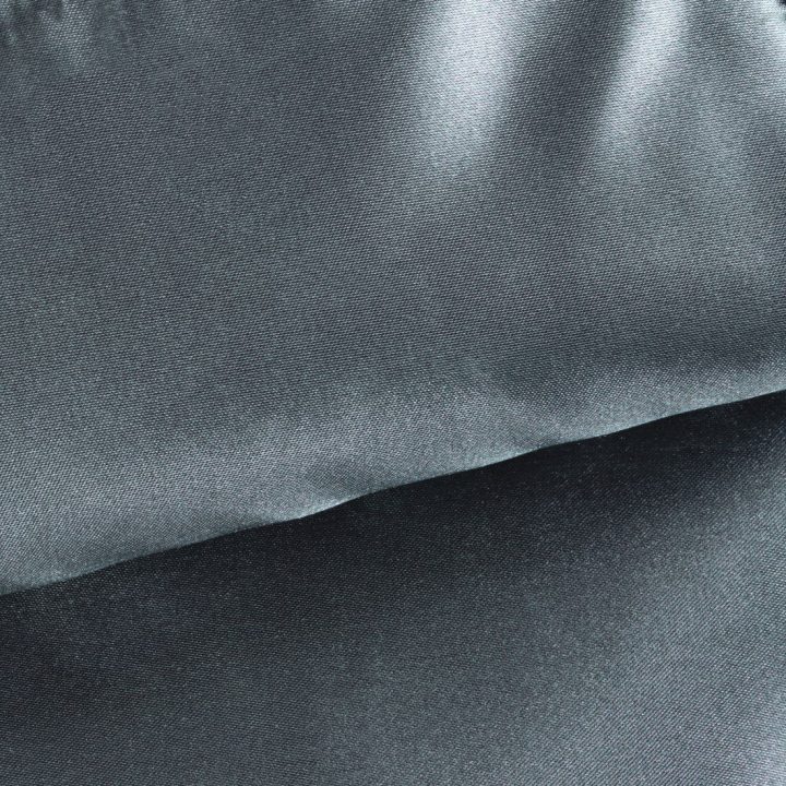 Juodas 15,6 colio nešiojamojo kompiuterio dėklas Hama Classy Sleeve
