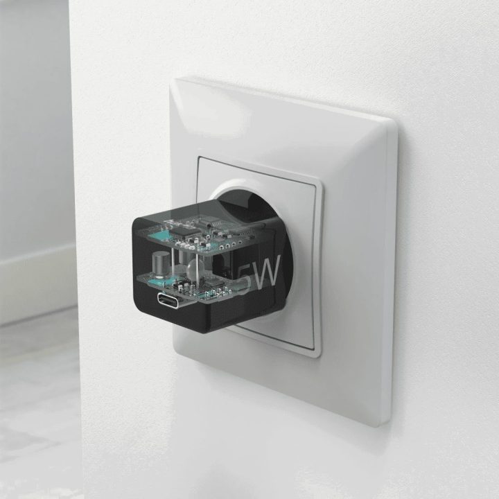 USB-C įkroviklis 25 W