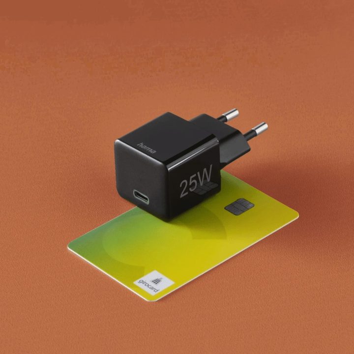 USB-C įkroviklis 25 W