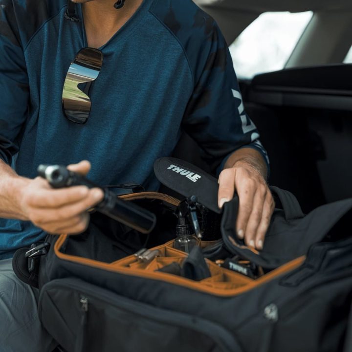 Dviračių krepšys Thule RoundTrip Bike Duffel 55 L