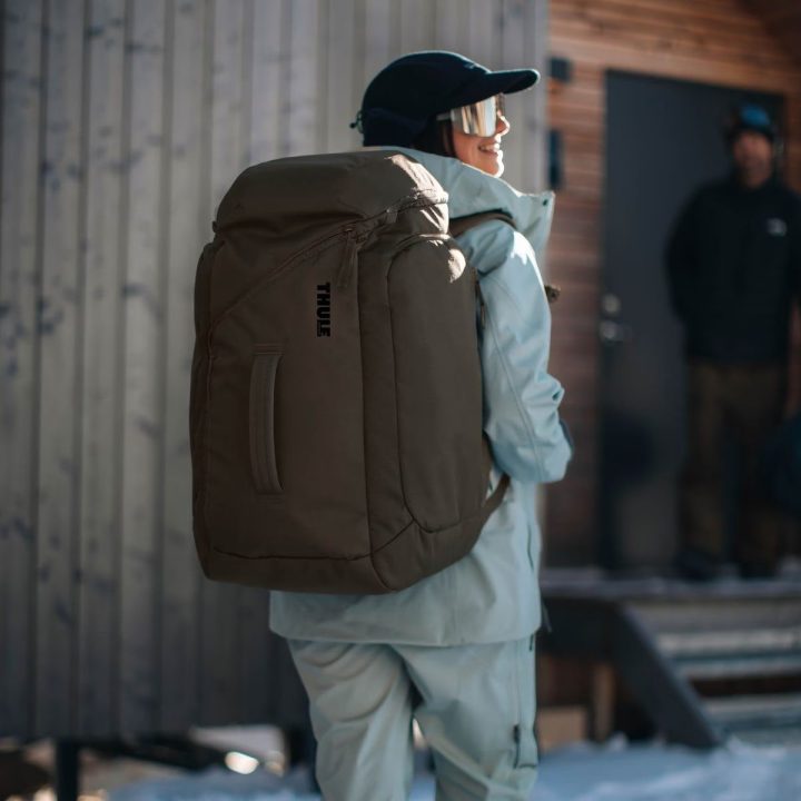 Slidinėjimo ir snieglenčių batų kuprinė Thule Roundtrip 60 l, Deep Khaki