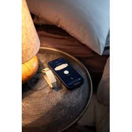 Kreminė tyliojo žadintuvo apyrankė Homedics WakeBand