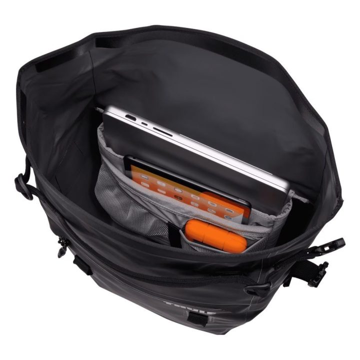 Dviračio bagažinės krepšys Thule Shield Commuter 22 L, juodas