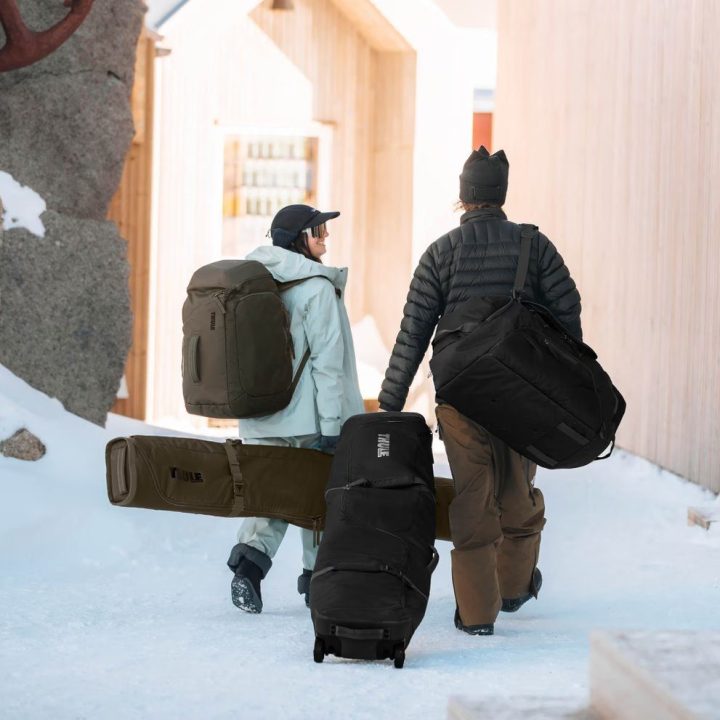 Slidinėjimo ir snieglenčių batų kuprinė Thule Roundtrip 60L, mėlyna
