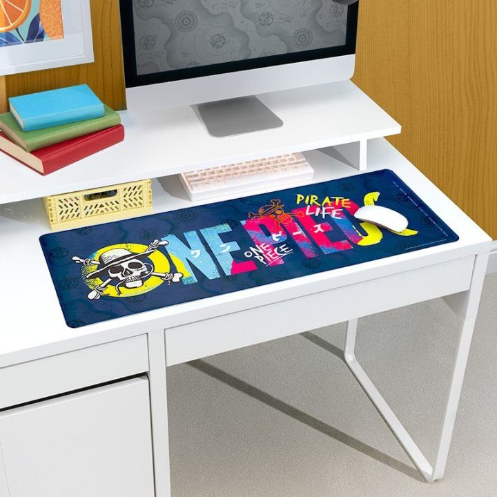 One Piece stalo kilimėlis 80 x 30 cm