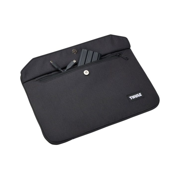 Juodas 14 colių MacBook Pro dėklas