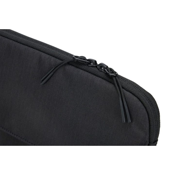 Juodas 14 colių MacBook Pro dėklas