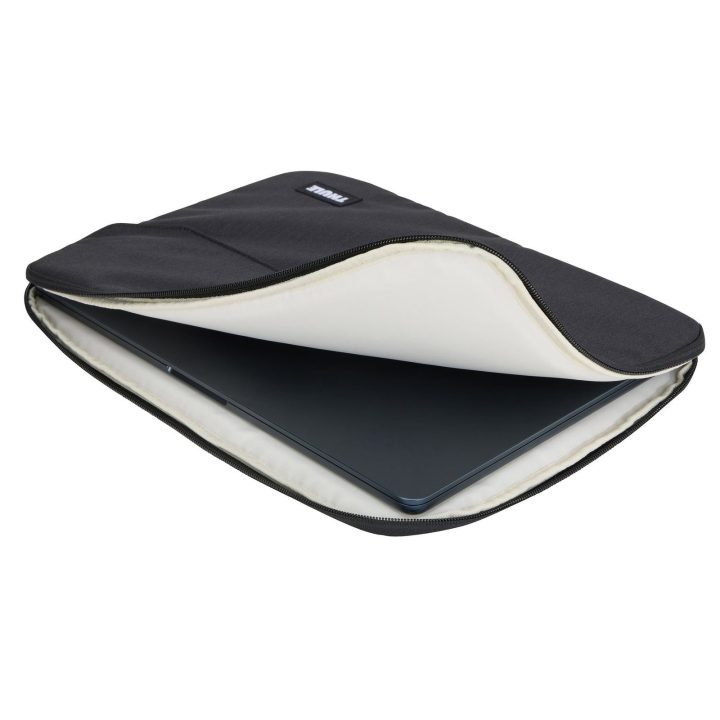 Thule Lithos 15 MacBook Air dėklas juodas