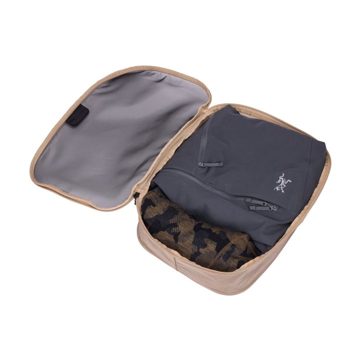 Kelioninis daiktų organizatorius Thule Packing Cube Medium, švelniai smėlio spalvos