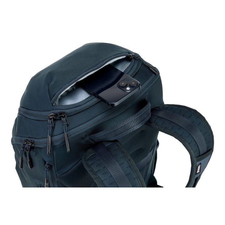 Thule Chasm 26L nešiojamojo kompiuterio kuprinė, tamsiai mėlyna