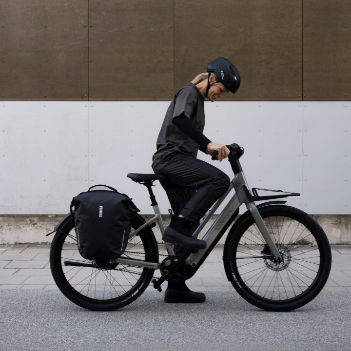 Dviračio krepšys Thule Shield 22 l su InLock, oranžinis