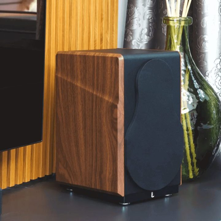 Laudberg M1 knyginės kolonėlės TV, 120 W