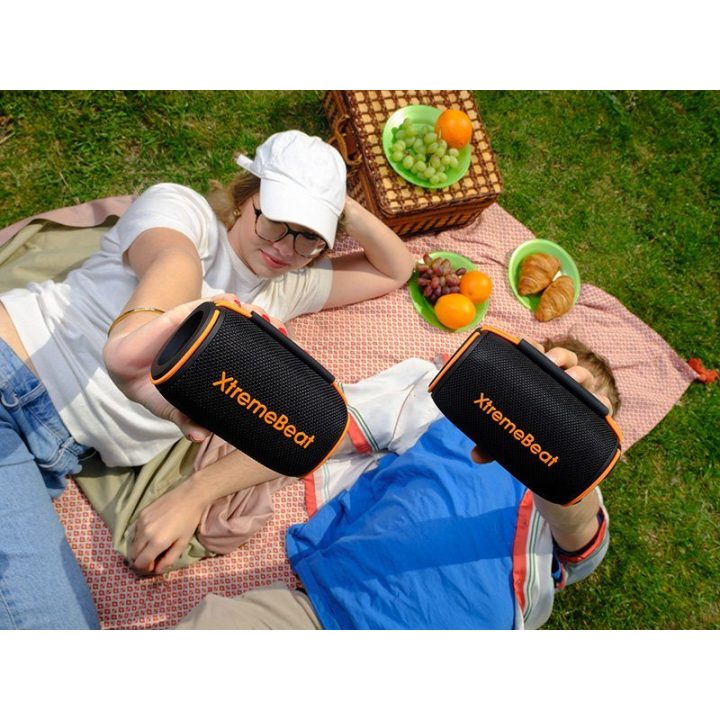 Juoda belaidė kolonėlė Tracer Xtra Vox L su RGB apšvietimu