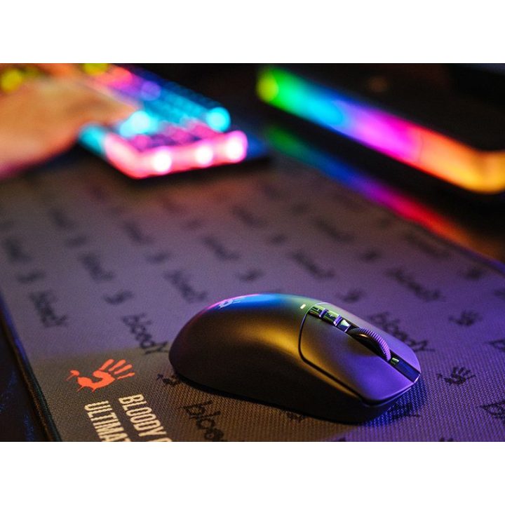 Juoda belaidė žaidimų pelė Bloody R72 Ultra