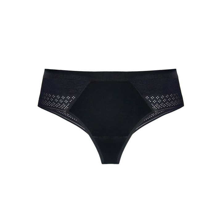 3 vnt. medvilninių kelnaičių-stringų su nėriniuota nugara