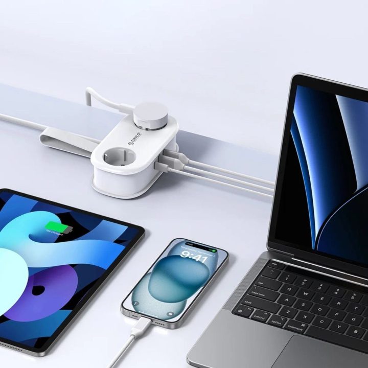 Orico APP 5in1 maitinimo šakotuvas 2 × AC, 2 × USB-A, 1 × USB-C, baltas