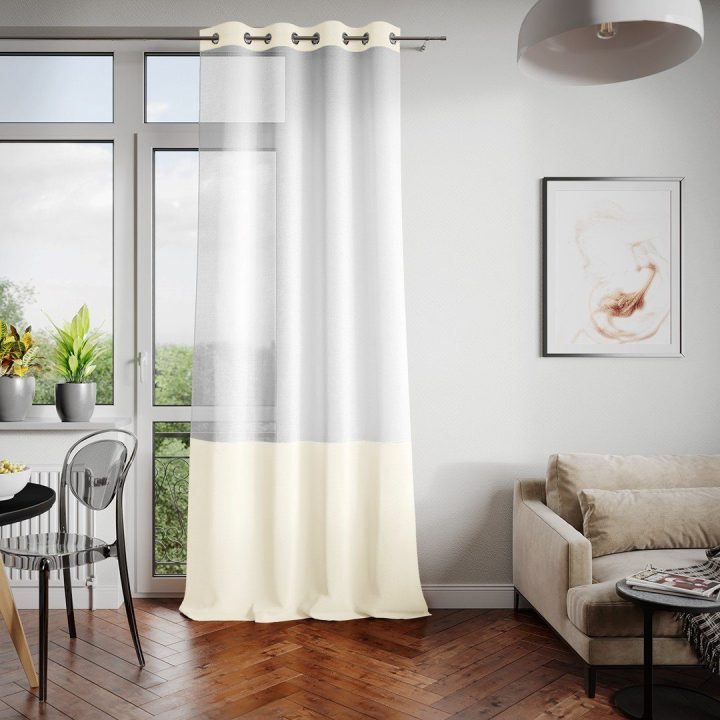 Užuolaida su kilpomis Irvette AmeliaHome 140 × 250 cm, kreminė
