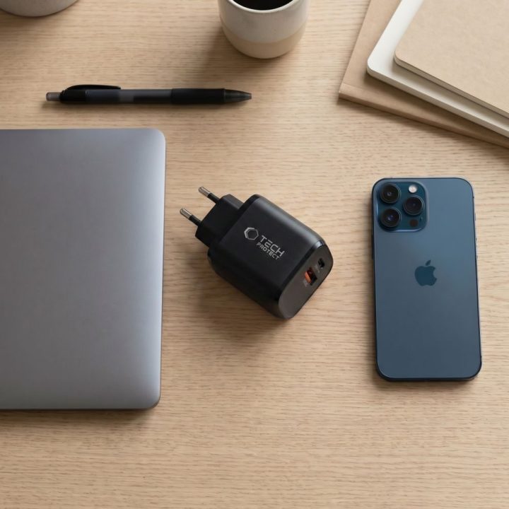 Tech-Protect NCA65W-GAN sieninis įkroviklis 65 W su USB-C ir USB-A, juodas