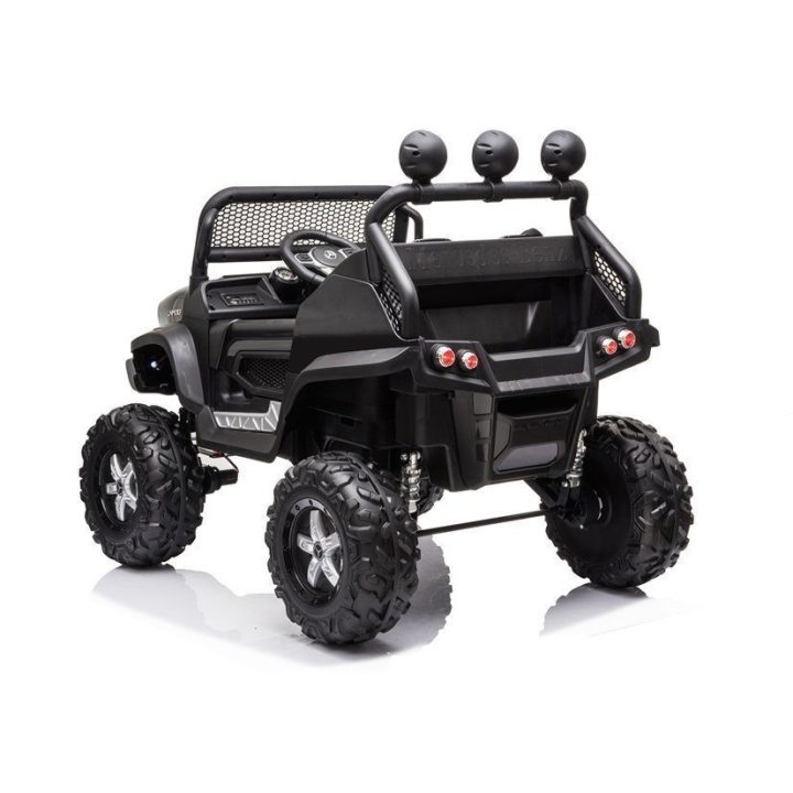 Juodas akumuliatorinis automobilis Mercedes Unimog S 4x45W