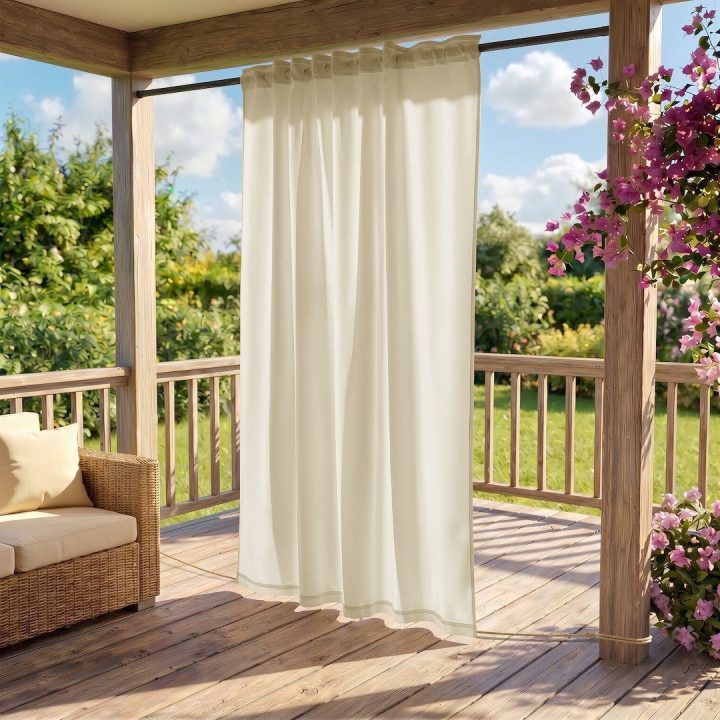 Kreminė užuolaida su kilpomis AmeliaHome Oxford Molte Pleat 155 × 220 cm