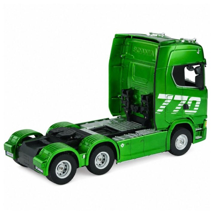Žalias žaislinis RC sunkvežimis Scania 770S 1:18