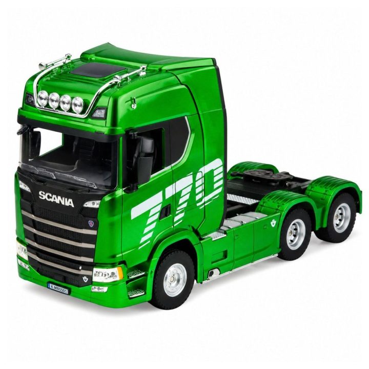 Žalias žaislinis RC sunkvežimis Scania 770S 1:18