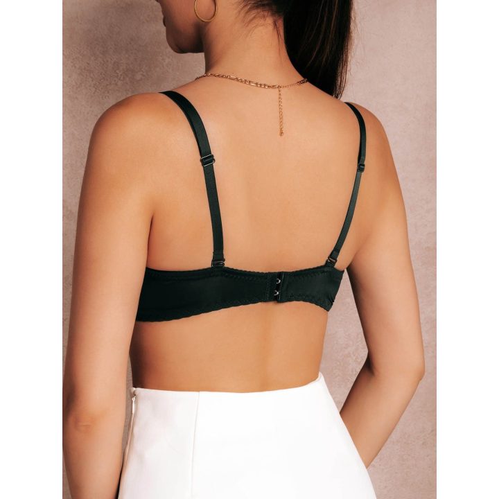 Moteriška juoda push-up liemenėlė