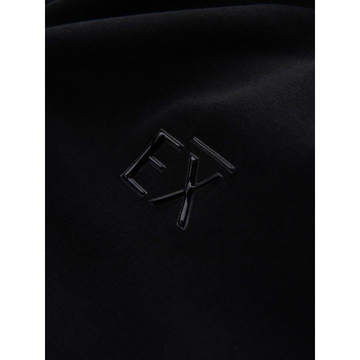 Vyriškas juodas slim fit ilgarankovis marškinėlis su elastanu ir spauda