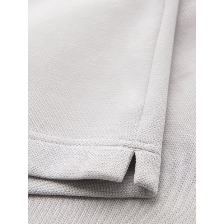 Vyriški šviesiai pilki slim fit šortai iki kelių