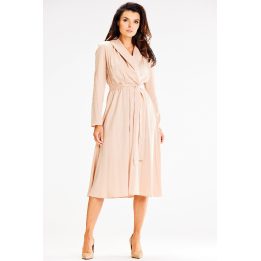 Elegantiška suknelė su apykakle
