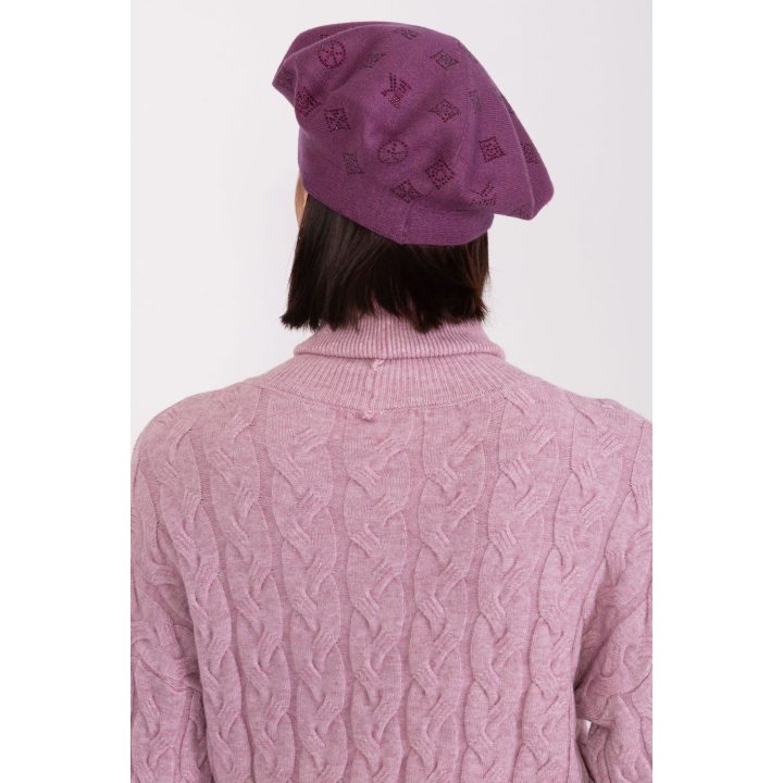 Tamsiai violetinė beretė - AT