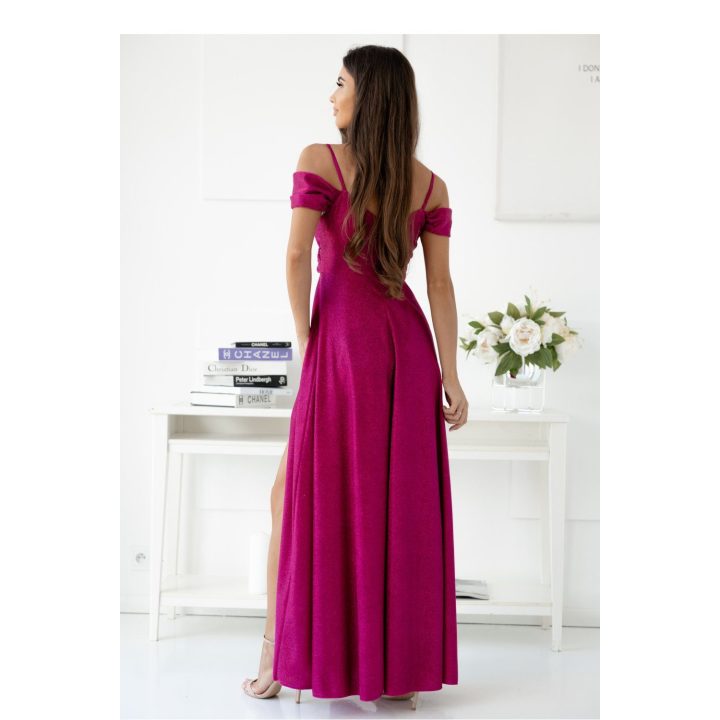 Ilga suknelė With You“ – elegantiška ir stilinga