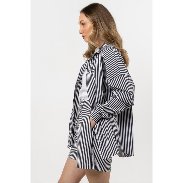 Šortai moterims elegantiško stiliaus