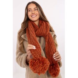 Šalikas smėlio spalvos – elegantiškas pasirinkimas