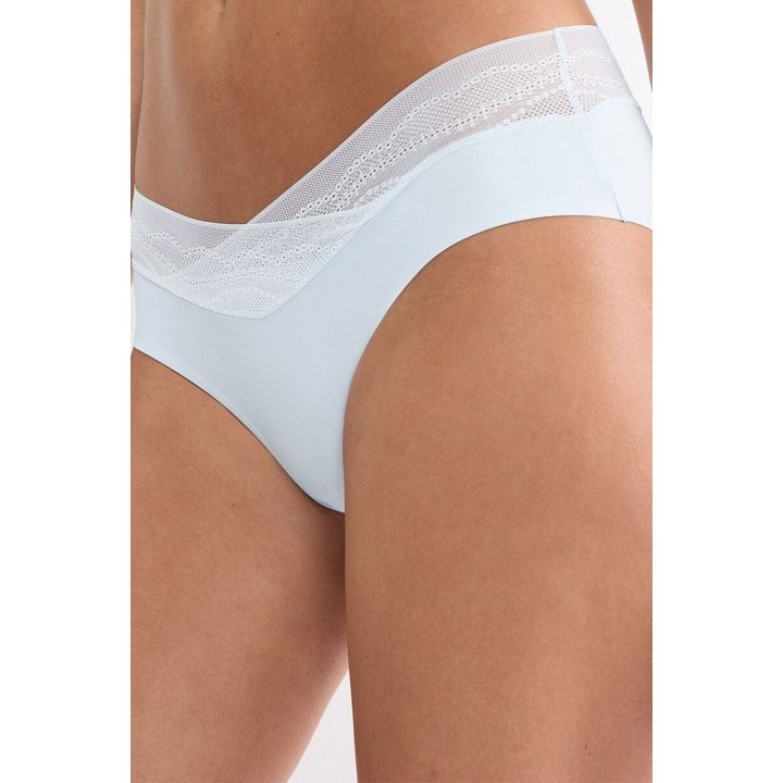 Kūno spalvos kelnaitės Triumph