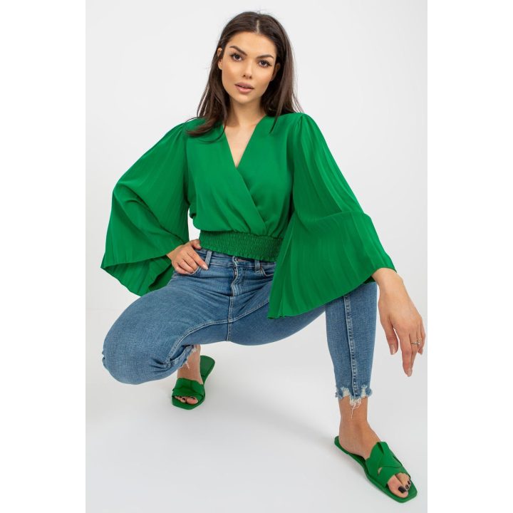 Žalia palaidinė su platėjančiomis rankovėmis Italy Moda