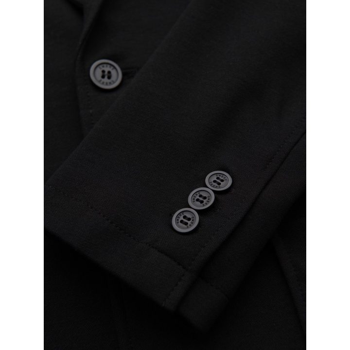 Vyriškas juodas slim fit švarkas su tekstūriniu trikotažu
