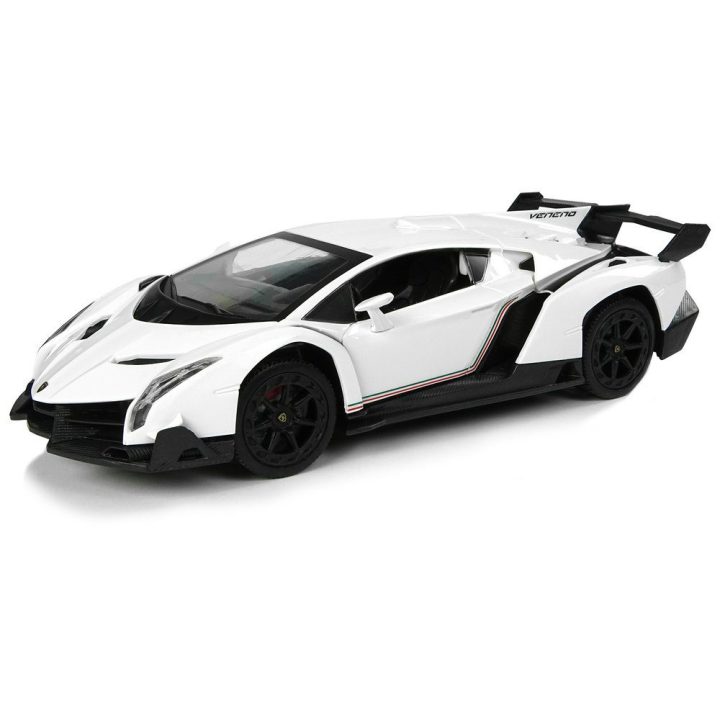 Baltas nuotoliniu būdu valdomas sportinis automobilis Lamborghini Veneno 1:24