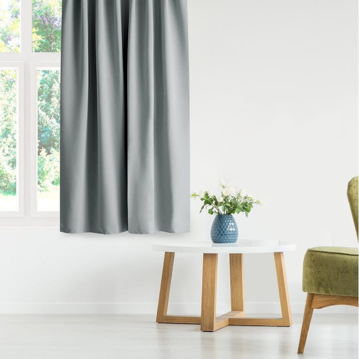 Pilka užuolaida su kilpomis AmeliaHome 200 × 245 cm