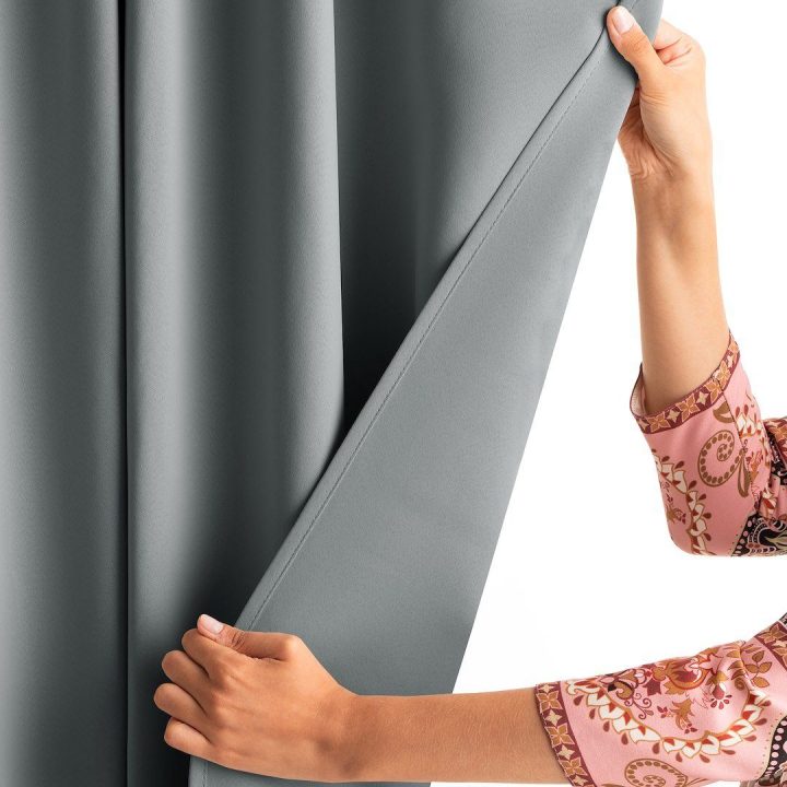 Pilkos užuolaidos su kilpomis Blackout AmeliaHome 200 × 270 cm