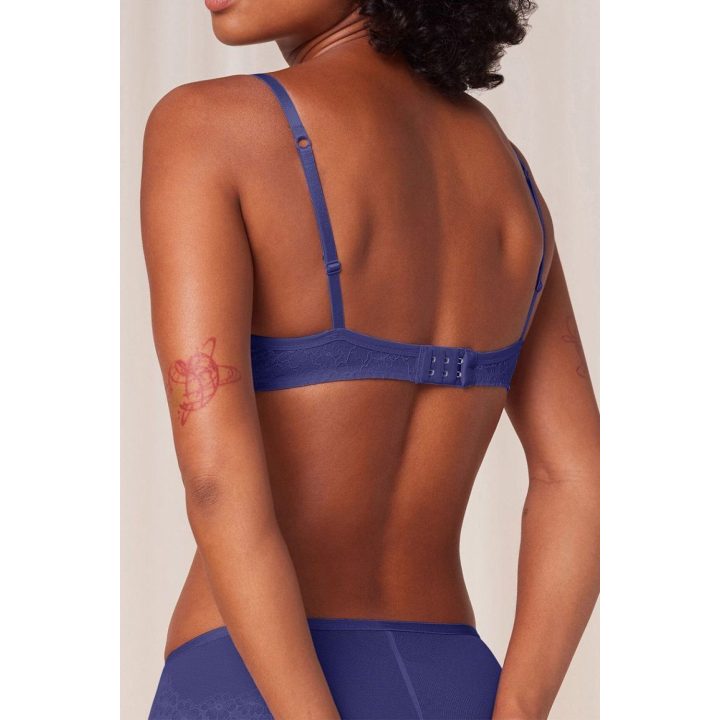 Nėriniuota push-up liemenėlė Triumph