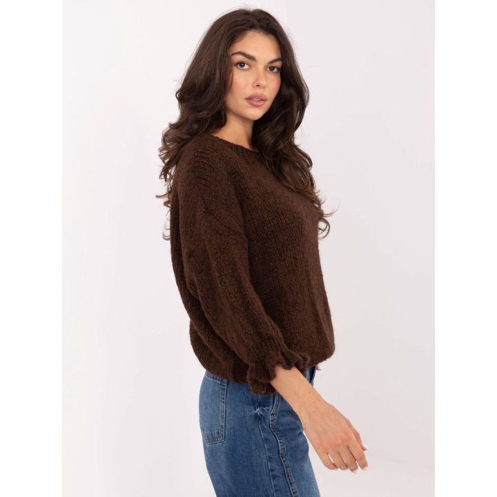 Tamsiai rudas megztinis oversize