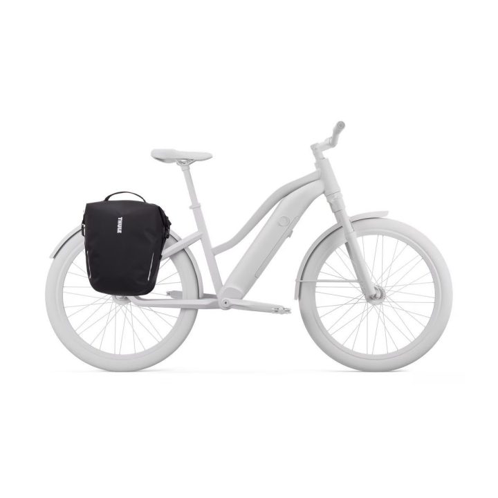 Thule 5476 Shield Pannier 22 l su InLock, juodas