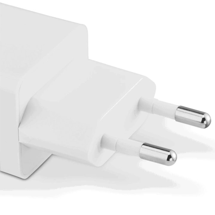 Hama 00201996 GaN įkroviklis, 2x USB-C ir 1x USB-A, 65 W, baltas