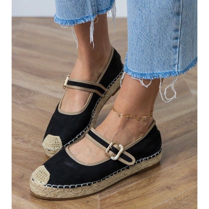 Espadrilės moterims juodos su dekoratyvine sagtimi