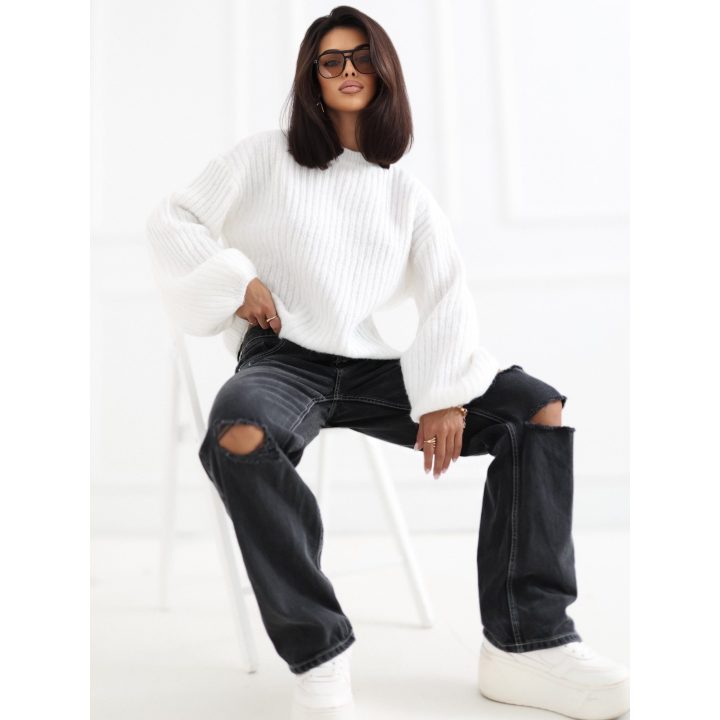Ekru oversized megztinis
