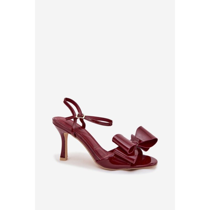 Bordo spalvos basutės su kulnu ir kaspinu Step in style